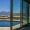 Valerias House