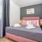 VILLA CVITA is a modern 5-bedroom villa with a Jacuzzi, a Gym and Finnish Sauna, a heated pool, and amazing views - Klis