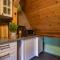100 m2 Apartment - Nabucco with 270 degree Mountain View, 65 Oled TV, Netflix, PS5 Console
