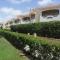 52H Green leaves Village, families & couples only