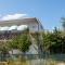 A2 apt near beach w patio parking and grill