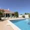 Villa Monte Bixo - Free WIFI . Swimmning Pool - BY BEDZY - Assumadas