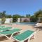 Villa Monte Bixo - Free WIFI . Swimmning Pool - BY BEDZY - Assumadas