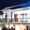 Agus Beach Inn