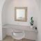 Sensia Luxury Studio with Hot tub - Oia