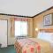Travelodge by Wyndham LAX