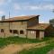 View of Monte Amiata for 3 guests Agriturismo La Piaggia - Vivo dOrcia