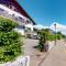 Apartment with 2 bedrooms for 4 people in Annecy-le-Vieux