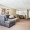 Maple City Farmhouse with a Private Setting Between Traverse City and Empire - Maple City