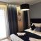 LuxHoliday