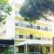 Hotel Garisenda B&B - in Centro a Riccione -