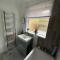 Two Sails Brixham - Spacious modern family seaside home - parking - wood-burner - dog friendly