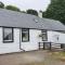 Dairy Cottage with sea views - Girvan