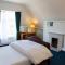Square Tree House Hotel