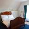 Square Tree House Hotel