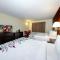 Red Roof Inn Osage Beach - Lake of the Ozarks - أوساغ بيتش
