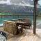 Stryn Crystal Apartments - Waterfront Apartment