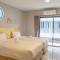 Fine Bed Hotel