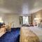 Days Inn & Suites by Wyndham Lolo