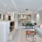 Luxury flat with balcony - city center Cannes