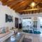 Amouage Boutique Home - Skiathos