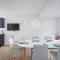 3 Bedroom Jesus Green Townhouse with Parking