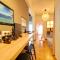 Spacious Central Flat☆3min to Metro☆AC|Netflix|PC - Atény