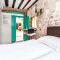 Volta L Apartment