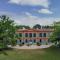 Chateau Pont Saint-Martin