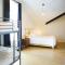 THE HOLY COW - Hostel & Suites