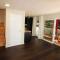 Peaceful Designer Home 50 meters from Lake Balaton, Ideal for Families - Балатонакараттьо