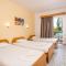 Dias Studios & Suites