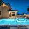 Villa Gloria, villa with heated pool