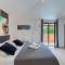 Villa Gloria, villa with heated pool