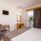 Dias Studios & Suites