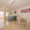 Premium Penthouse 105m2,bali bed,heated pool,Best Sunsets