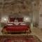 Hera Cave Suites