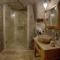 Hera Cave Suites