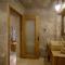 Hera Cave Suites