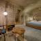 Hera Cave Suites