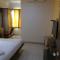HOTEL SRI VAARI RESIDENCY - 霍苏尔