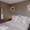 VILLA DES CHENES-Adult only