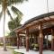 Coconuts Beach Club Resort and Spa - Fausaga