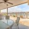 1 Mi to London Bridge Condo with Pool Access