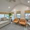 Ocean Grove Apt with Balcony 1 Block to the Beach! - Ocean Grove