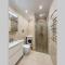 Comfortable luxury apartment with 3 rooms. Center heart of kiev