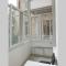 Comfortable luxury apartment with 3 rooms. Center heart of kiev