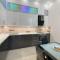 Comfortable luxury apartment with 3 rooms. Center heart of kiev