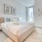 Classy 1BR at The Address Residences in JBR by Deluxe Holiday Homes - Dubaj