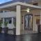 Motel 75 Monroe